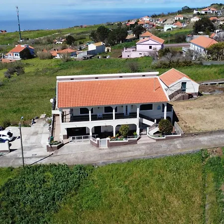 Casa Do Prendinha B Dom wakacyjny Ponta do Pargo